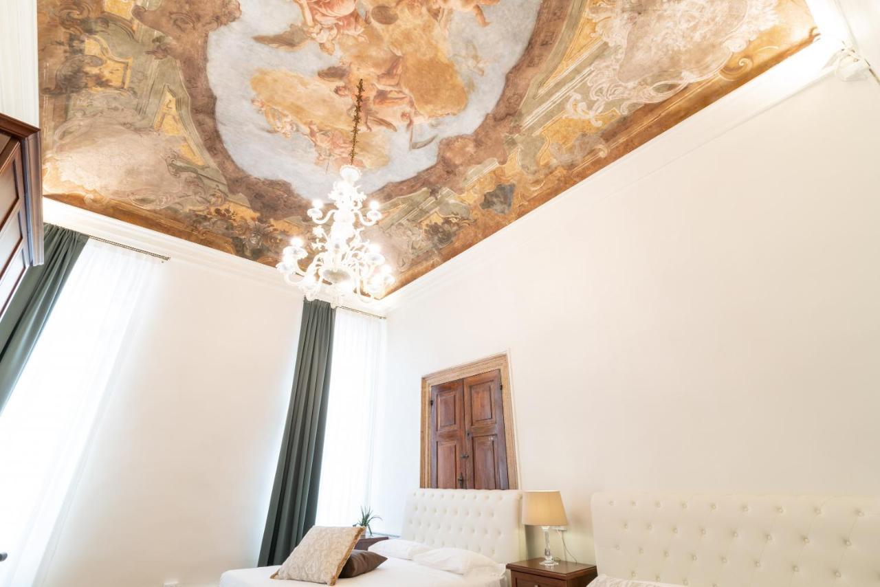 Luxury * Venezia